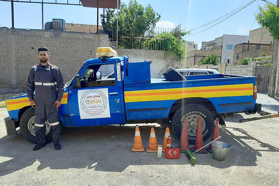 امداد خودرو میبد