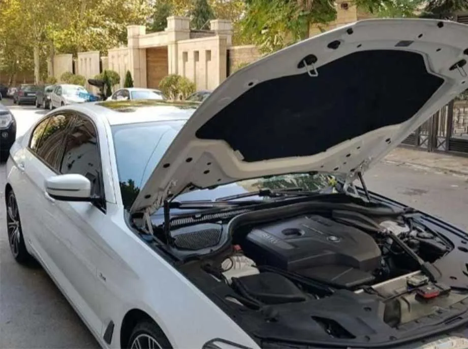 تصویرامداد خودرو بی ام و BMW