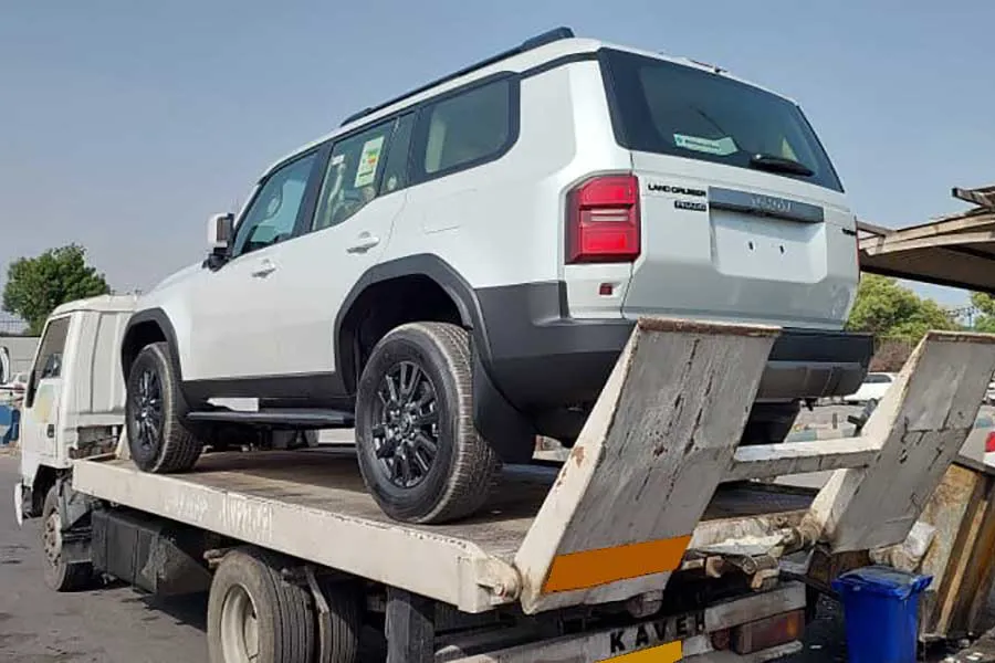 تصویرامداد خودرو کیش