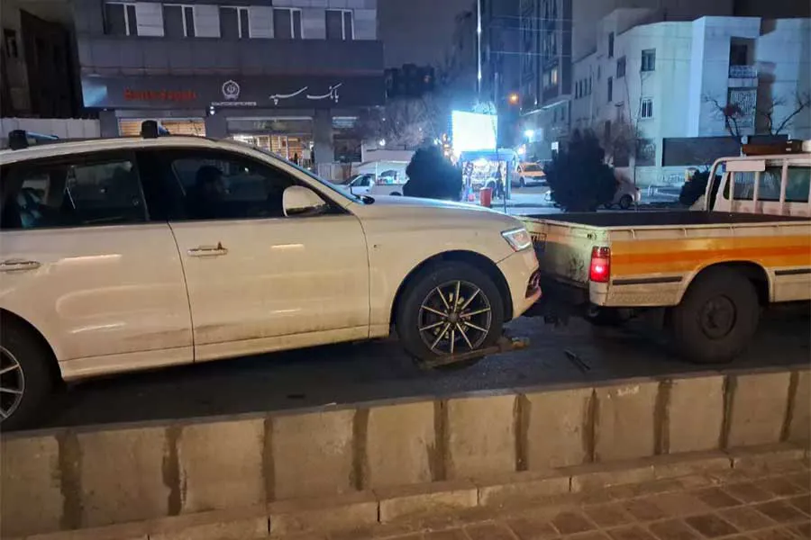 یدک کش نائین