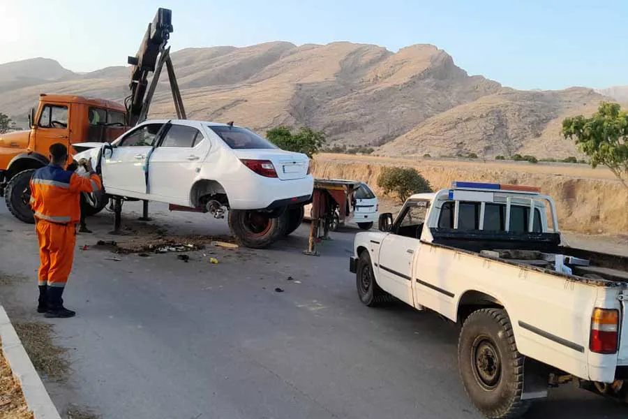 تصویرامداد خودرو زرند